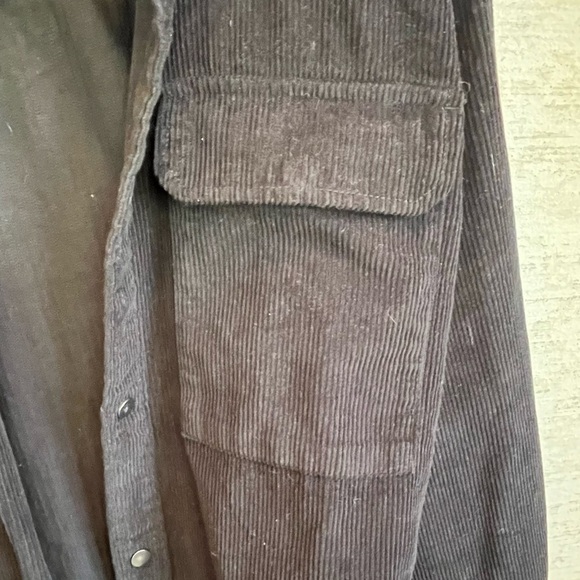 NWT Corduroy Shacket Snap Up Black Front Pockets Oversized Fit No Boundaries - Picture 6 of 15